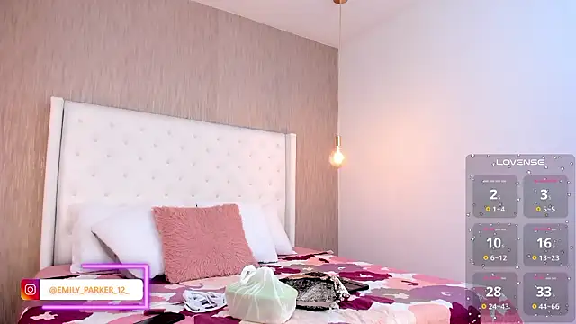 emily parkerr online show from March 2026 08:13:02 PM