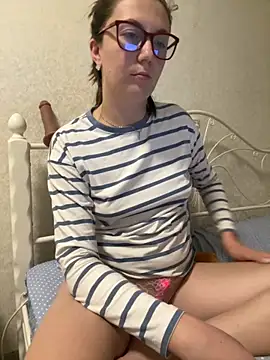 BeatriceTender online show from October 2025 07:38:01 PM