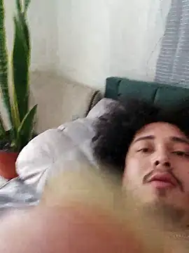 Warlock19975 online show from January 2026 03:36:02 PM