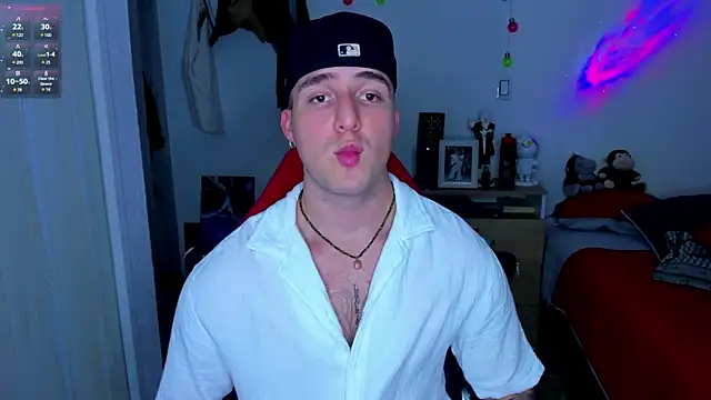 liam oficial02 online show from December 2024 04:40:01 AM