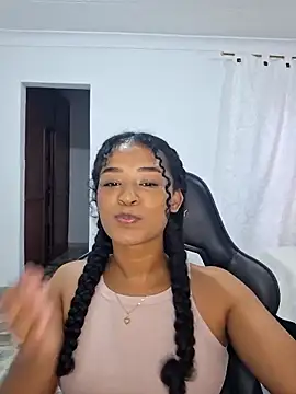 avellanatammy online show from April 2026 10:23:02 PM