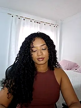 avellanatammy online show from May 2026 08:05:01 PM