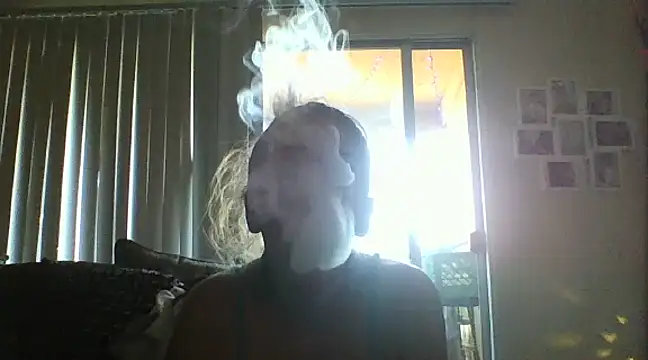 Snapshot of halobabe7620 chatting on December 2024 07:43:02 PM halobabe7620 online show from December 2024 07:43:02 PM