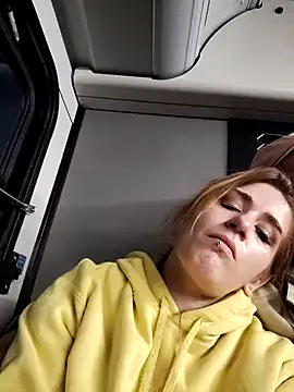 Snapshot of halobabe7620 chatting on January 2025 04:25:01 AM halobabe7620 online show from January 2025 04:25:01 AM