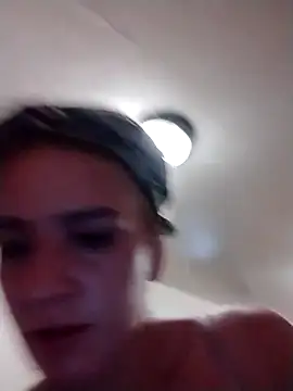 Snapshot of halobabe7620 chatting on September 2025 04:58:01 AM halobabe7620 online show from September 2025 04:58:01 AM