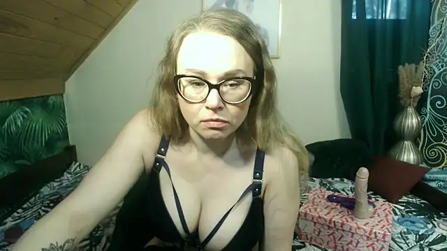 MilfKendra4U online show from February 2026 09:10:02 AM