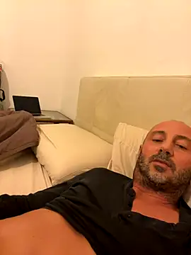 Snapshot of cateodo chatting on October 2025 09:01:01 PM cateodo online show from October 2025 09:01:01 PM