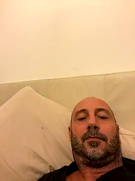 Snapshot of cateodo chatting on October 2025 07:58:02 PM cateodo online show from October 2025 07:58:02 PM