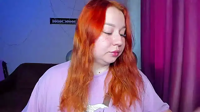 Milafoxxxy online show from September 2025 08:16:02 AM