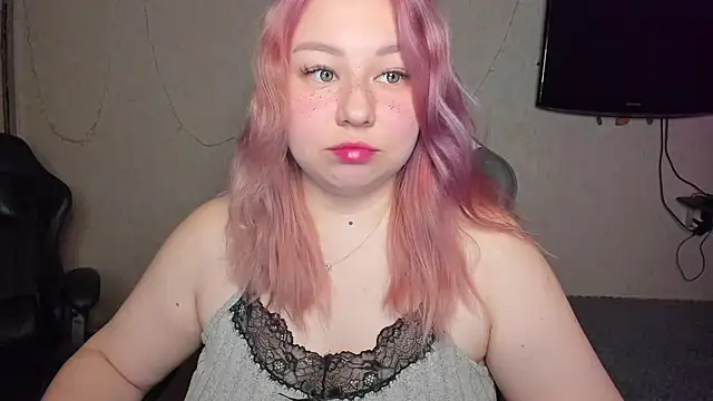 Snapshot of Milafoxxxy chatting on December 2025 08:12:02 AM Milafoxxxy online show from December 2025 08:12:02 AM