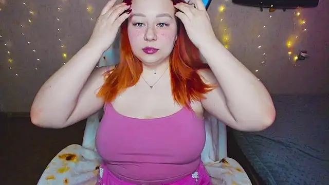 Snapshot of Milafoxxxy chatting on February 2026 08:12:02 AM Milafoxxxy online show from February 2026 08:12:02 AM