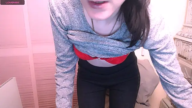 AmandaSell online show from December 2024 05:00:01 PM