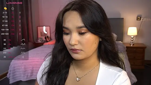 Snapshot of immahawaii chatting on December 2024 03:18:02 AM immahawaii online show from December 2024 03:18:02 AM