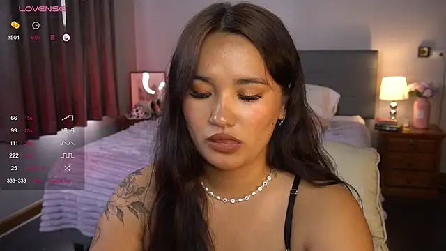 Snapshot of immahawaii chatting on February 2025 07:05:01 AM immahawaii online show from February 2025 07:05:01 AM