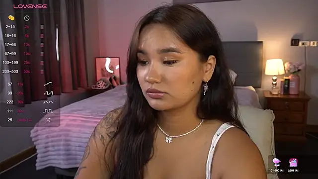 Snapshot of immahawaii chatting on February 2025 03:26:01 AM immahawaii online show from February 2025 03:26:01 AM