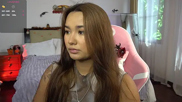 Snapshot of immahawaii chatting on October 2025 03:21:02 AM immahawaii online show from October 2025 03:21:02 AM