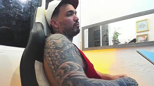 Angel sex latin online show from February 2025 06:40:01 AM