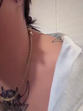 miacanela xo online show from January 2025 04:18:01 AM