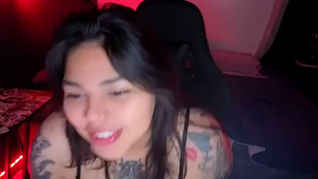 miacanela xo online show from July 2026 10:47:02 PM