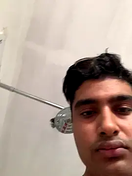 Snapshot of SweetFatBoy chatting on September 2025 02:46:01 AM SweetFatBoy online show from September 2025 02:46:01 AM