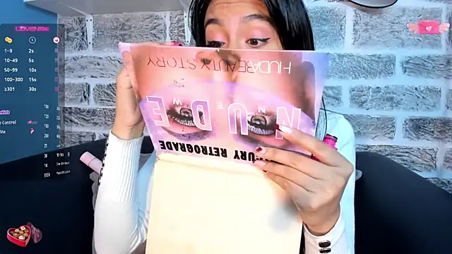 Tamaraakins online show from February 2025 05:53:01 PM