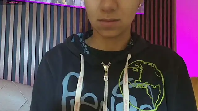 Tamaraakins online show from February 2026 12:37:02 PM