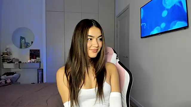 Shineel online show from February 2026 01:29:02 PM