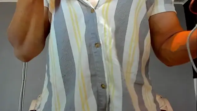 derekk frostt online show from March 2025 01:40:01 PM