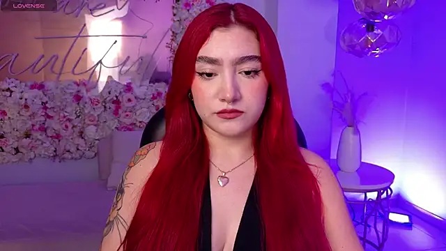 ViolettCastel online show from November 2025 07:13:02 PM