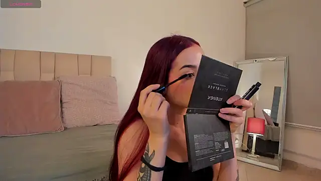 Snapshot of Roxxy_mora chatting on March 2025 09:37:01 PM Roxxy mora online show from March 2025 09:37:01 PM