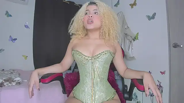 sofiacastillo01 online show from September 2025 02:17:02 PM