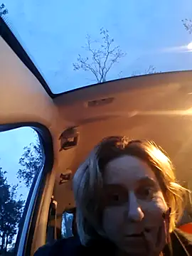 Anitabambola online show from April 2026 06:13:02 PM