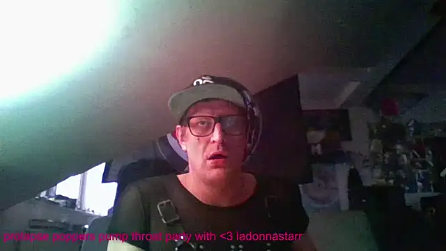 Bigthroaterboy online show from December 2024 07:03:01 AM