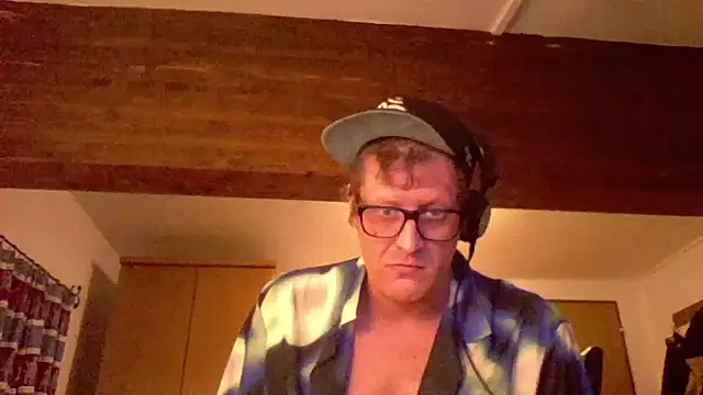 Bigthroaterboy online show from December 2024 08:36:02 PM