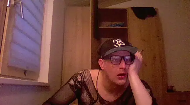 Bigthroaterboy online show from February 2025 04:40:01 PM