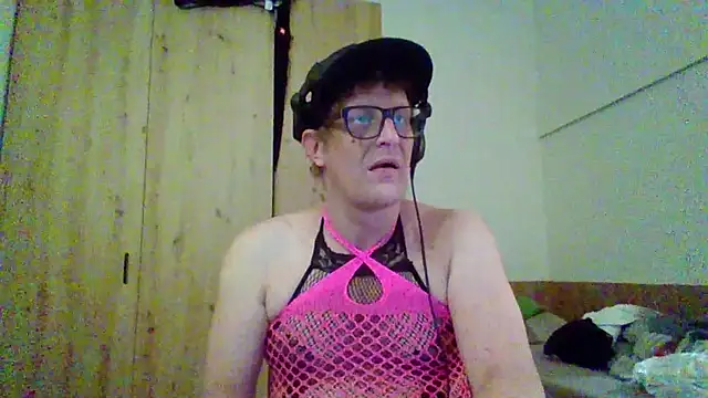 Bigthroaterboy online show from September 2025 04:23:02 AM