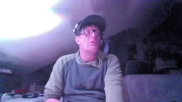 Bigthroaterboy online show from October 2025 05:11:02 AM