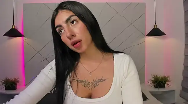 Snapshot of ANTONELLA__ROUSE_ chatting on February 2025 04:25:01 AM ANTONELLA ROUSE online show from February 2025 04:25:01 AM