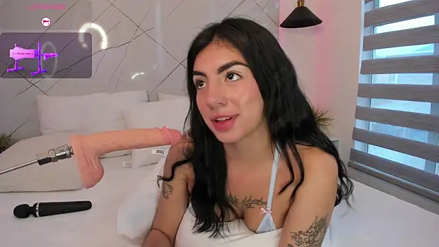 Snapshot of ANTONELLA__ROUSE_ chatting on March 2025 09:04:02 PM ANTONELLA ROUSE online show from March 2025 09:04:02 PM