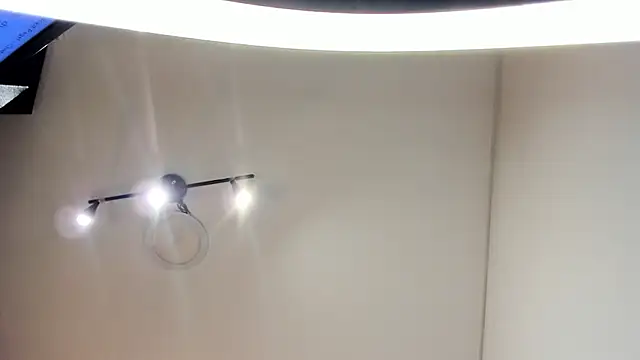 Snapshot of ANTONELLA__ROUSE_ chatting on March 2025 11:31:02 PM ANTONELLA ROUSE online show from March 2025 11:31:02 PM