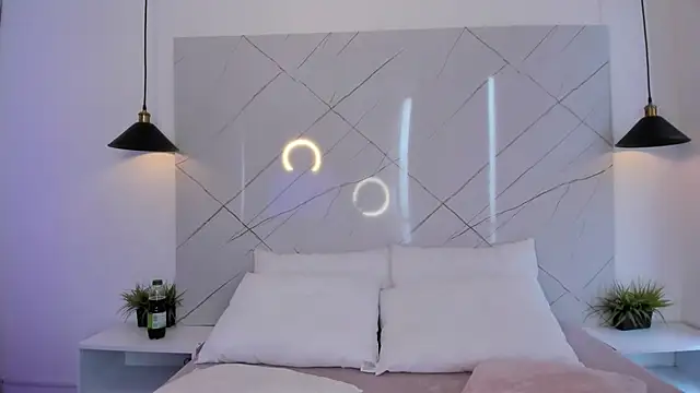 Snapshot of ANTONELLA__ROUSE_ chatting on December 2025 08:47:01 PM ANTONELLA ROUSE online show from December 2025 08:47:01 PM