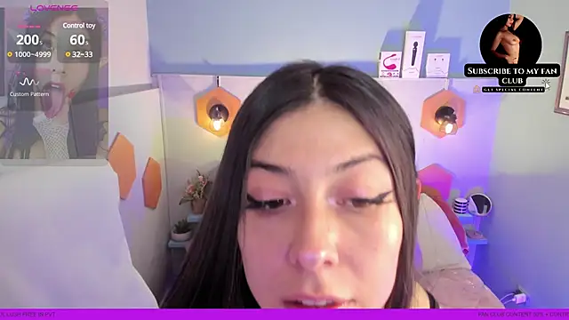 Snapshot of Melissa_Koster chatting on February 2025 11:09:02 PM Melissa Koster online show from February 2025 11:09:02 PM