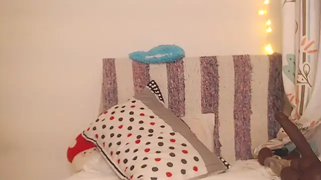 Ahlya online show from December 2025 01:21:02 AM