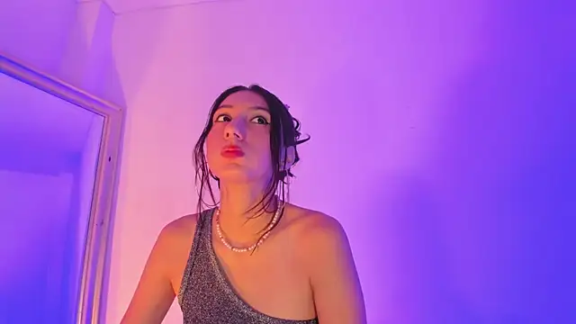 Snapshot of LyaEvanss chatting on October 2025 01:56:01 PM LyaEvanss online show from October 2025 01:56:01 PM