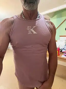 DaddySnowXX online show from June 2026 04:32:02 AM