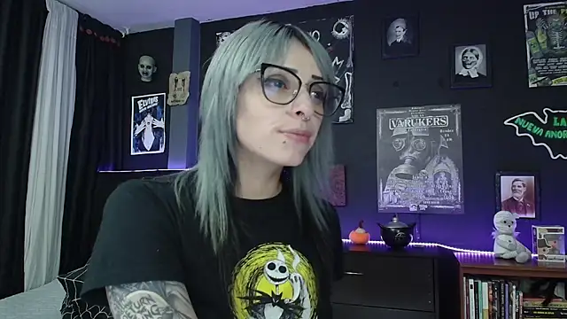 Snapshot of Goddess_Mortem chatting on November 2025 11:27:01 PM Goddess Mortem online show from November 2025 11:27:01 PM