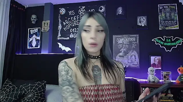 Snapshot of Goddess_Mortem chatting on November 2025 04:42:02 PM Goddess Mortem online show from November 2025 04:42:02 PM