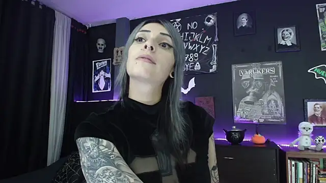 Snapshot of Goddess_Mortem chatting on January 2026 11:19:01 PM Goddess Mortem online show from January 2026 11:19:01 PM