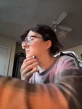 YandereDemon online show from November 2025 08:25:02 PM