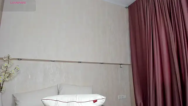 Erika Carpenter online show from May 2026 12:07:01 AM